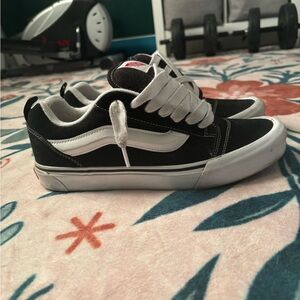 Vans Black and White Knu Skool size 9.5